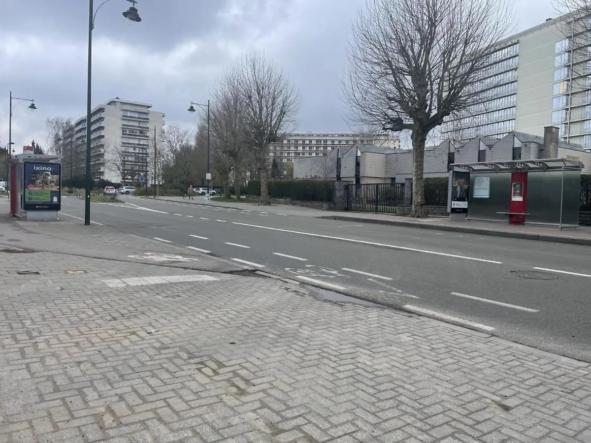 Apartment Super Appartement Calme Et Spacieux Dans Bruxelles