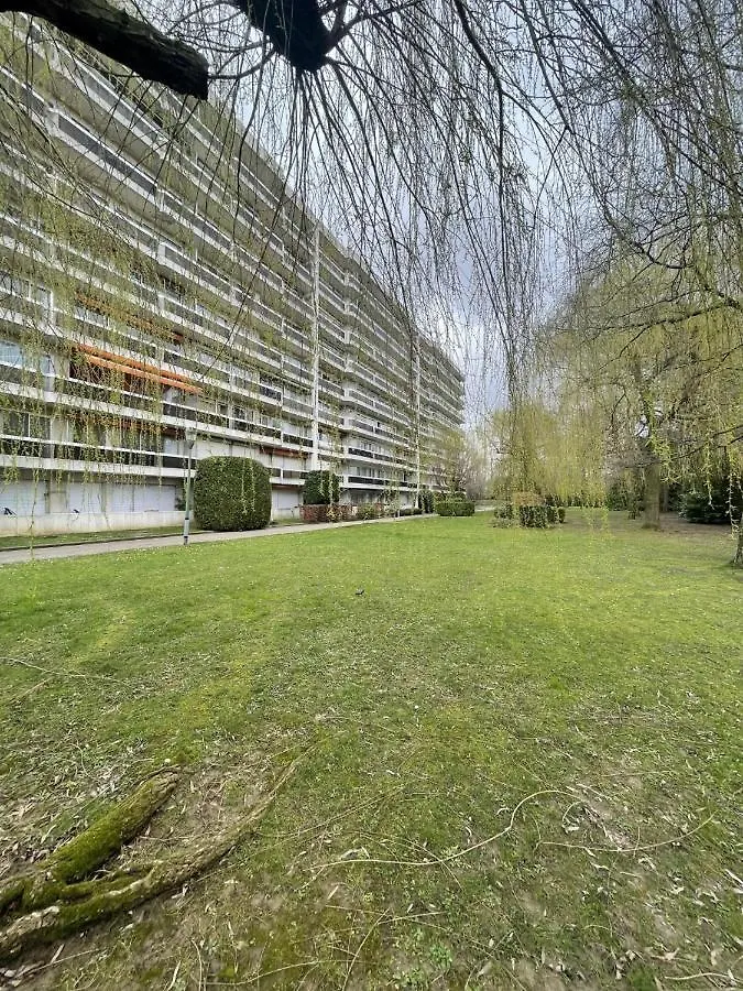 Apartment Super Appartement Calme Et Spacieux Dans Bruxelles